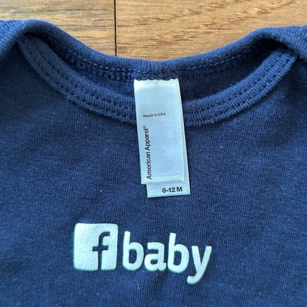 💙🩶 AMERICAN APPAREL Onesies Facebook & Instagram logo 6-12 months baby bundle